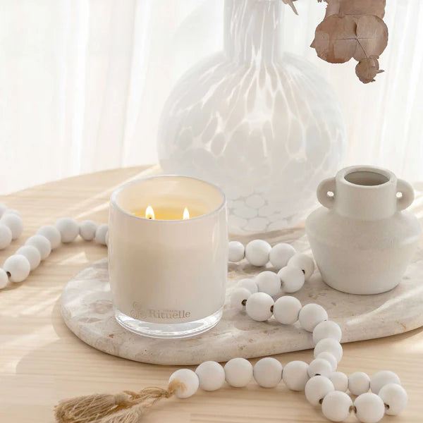 White Lotus, Geranium Leaf & Bergamot<br> Scented Soy Candle | 400gm