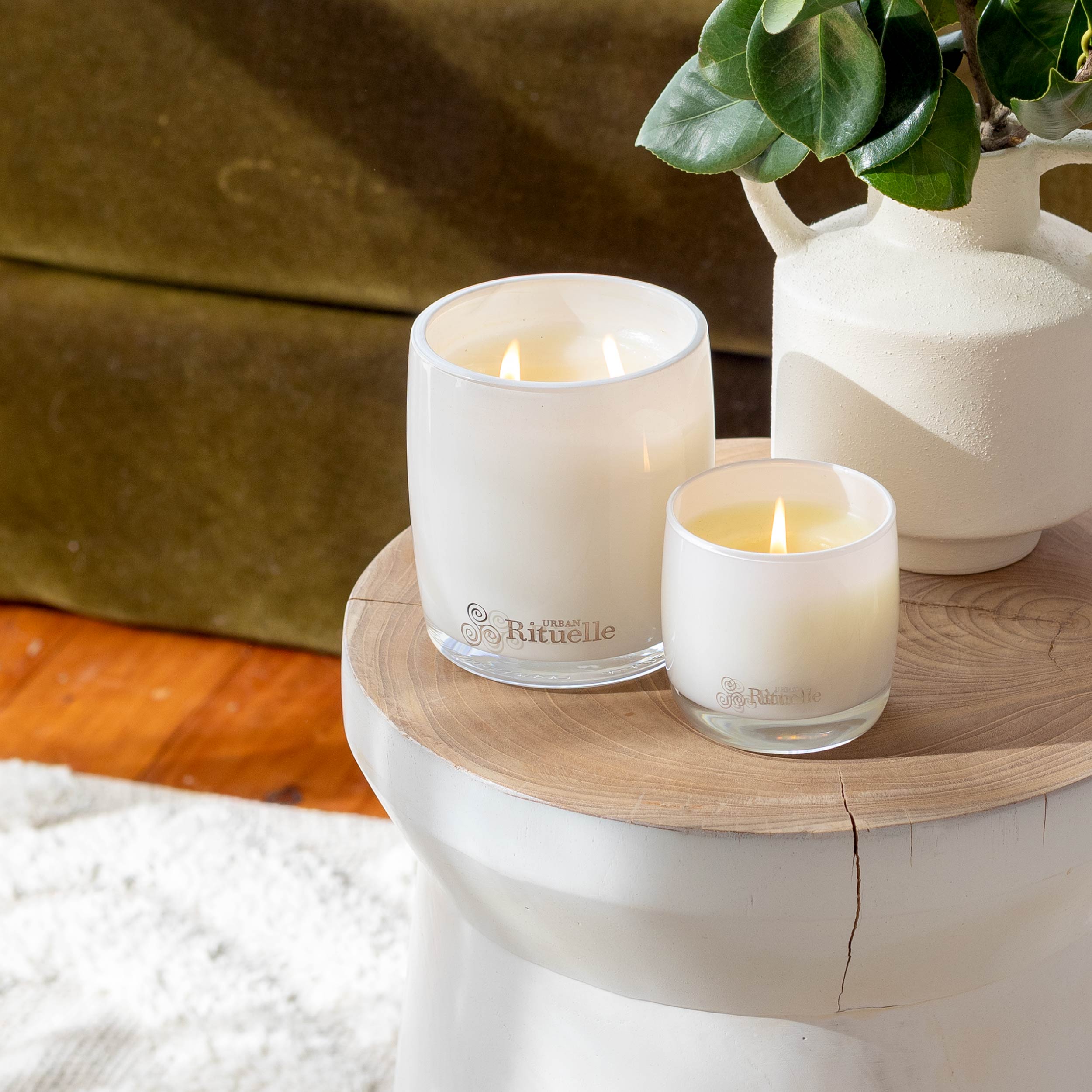 Cotton Candy, Vanilla Nectar, Musk, Toffee <br> Scented Soy Candle | 140gm