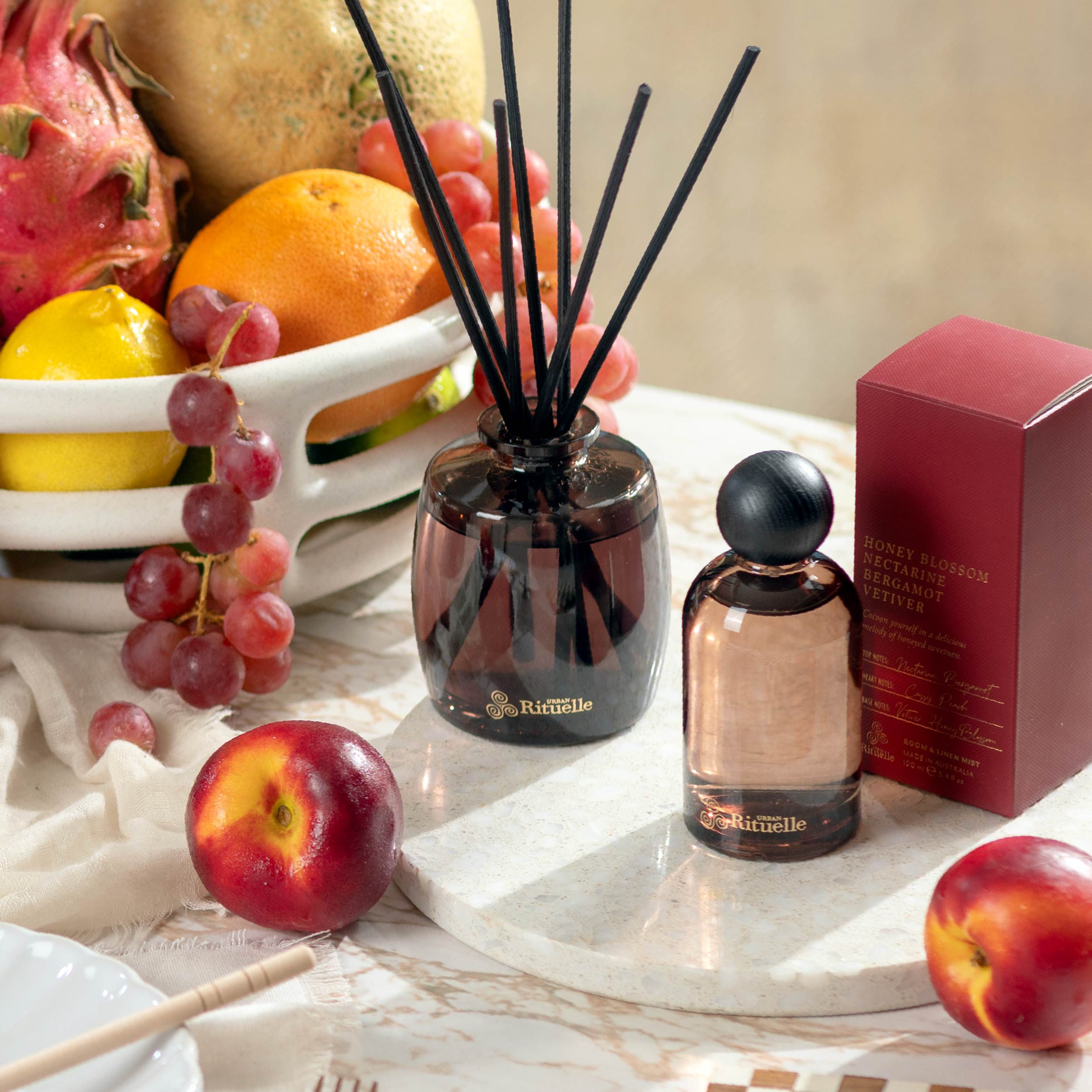Nectarine, Honey Blossom, Bergamot, Vetiver<br> Room & Linen Mist | 100ml