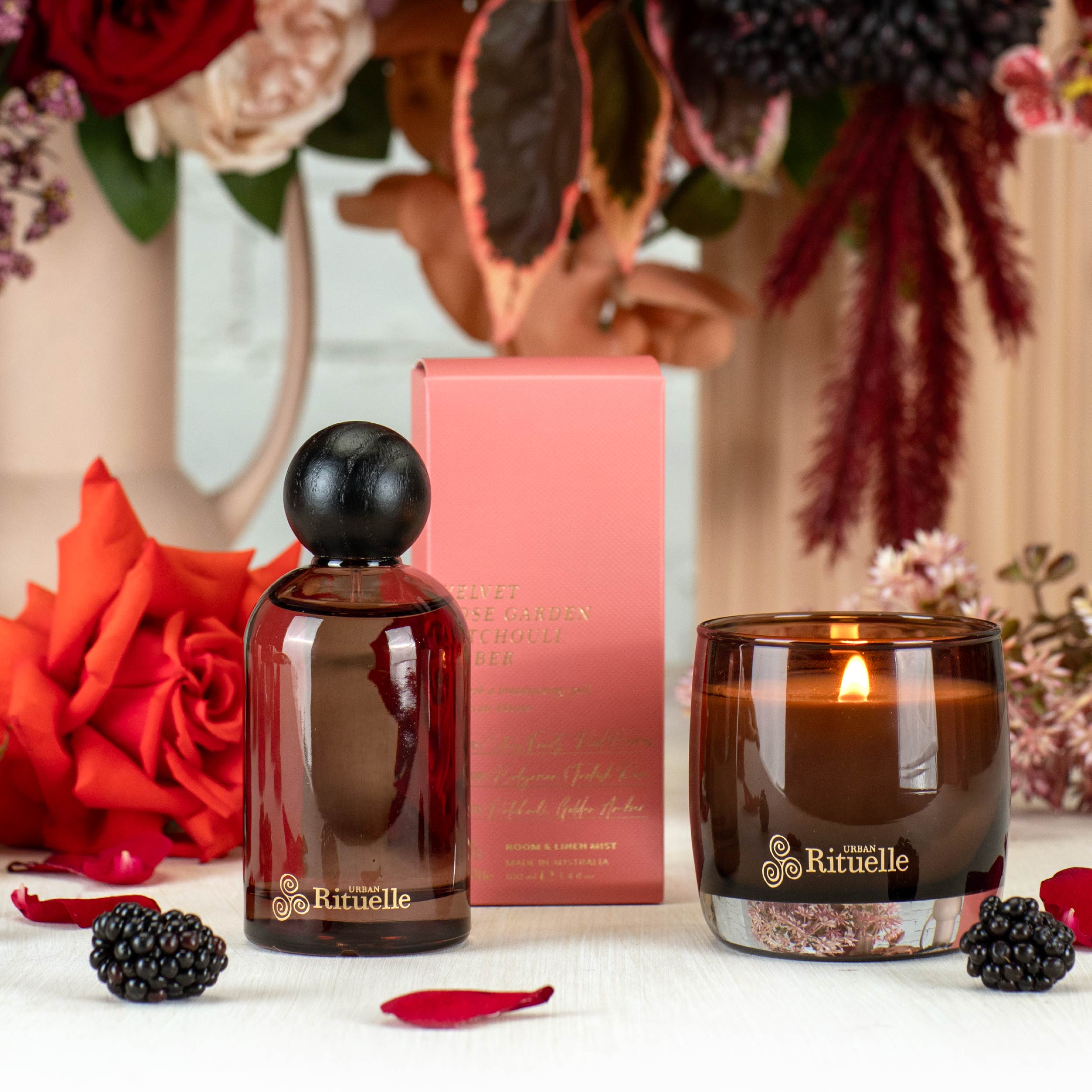 Velvet Rose Garden, Patchouli, Amber<br> TESTER: Scented Soy Candle - 140gm
