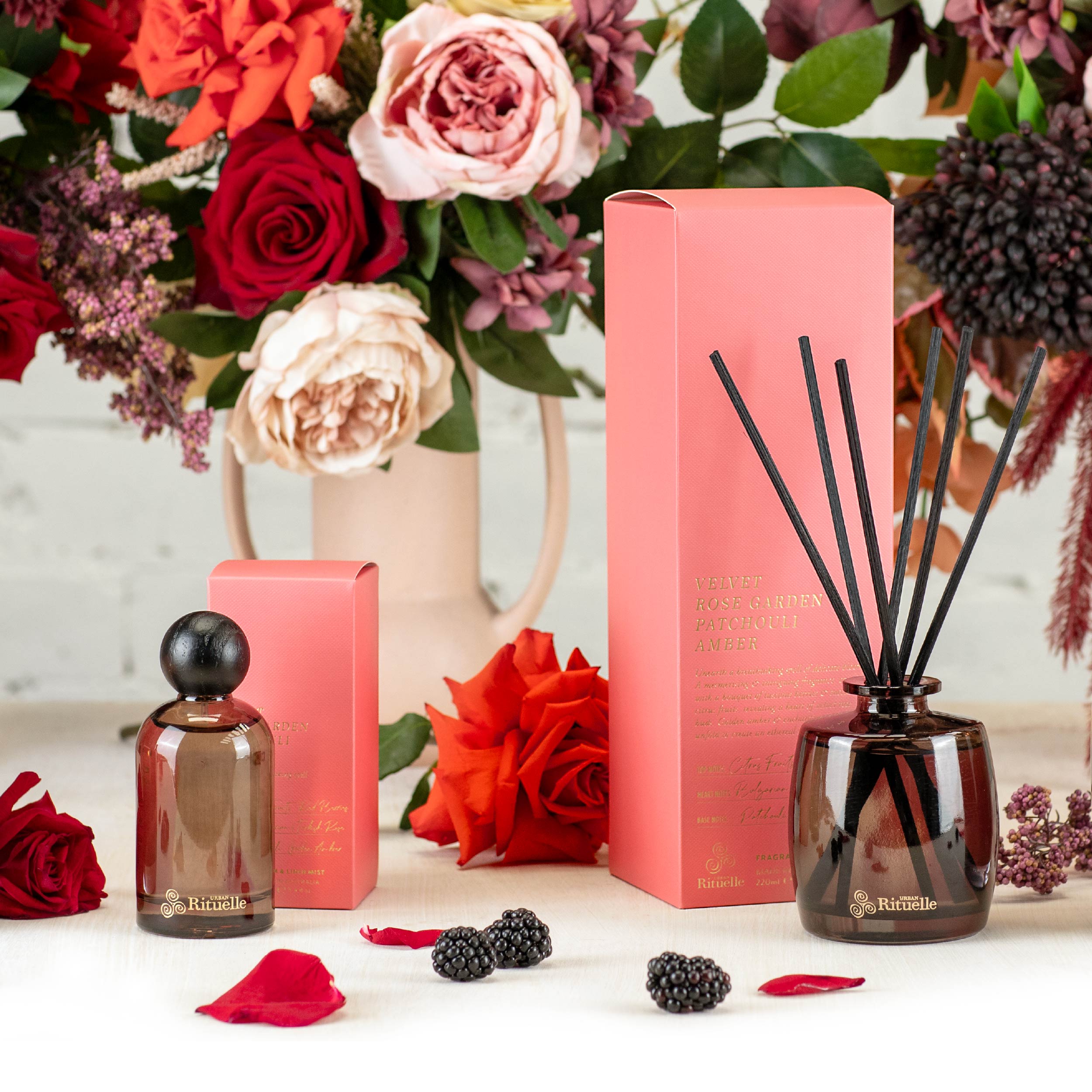 Velvet Rose Garden, Patchouli, Amber<br> TESTER: Room & Linen Mist