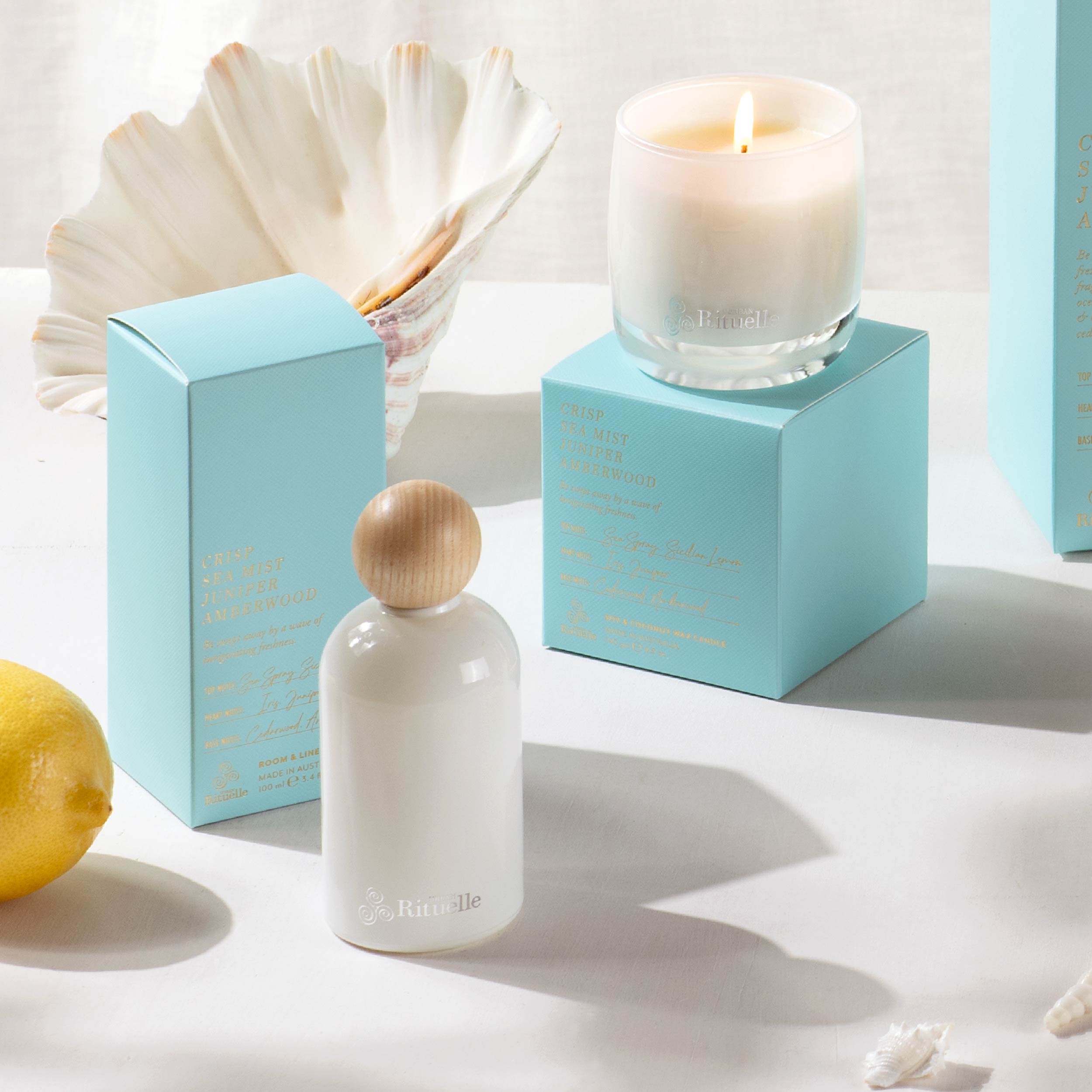 Crisp Sea Mist, Juniper, Amberwood<br>Room & Linen Mist | 100ml