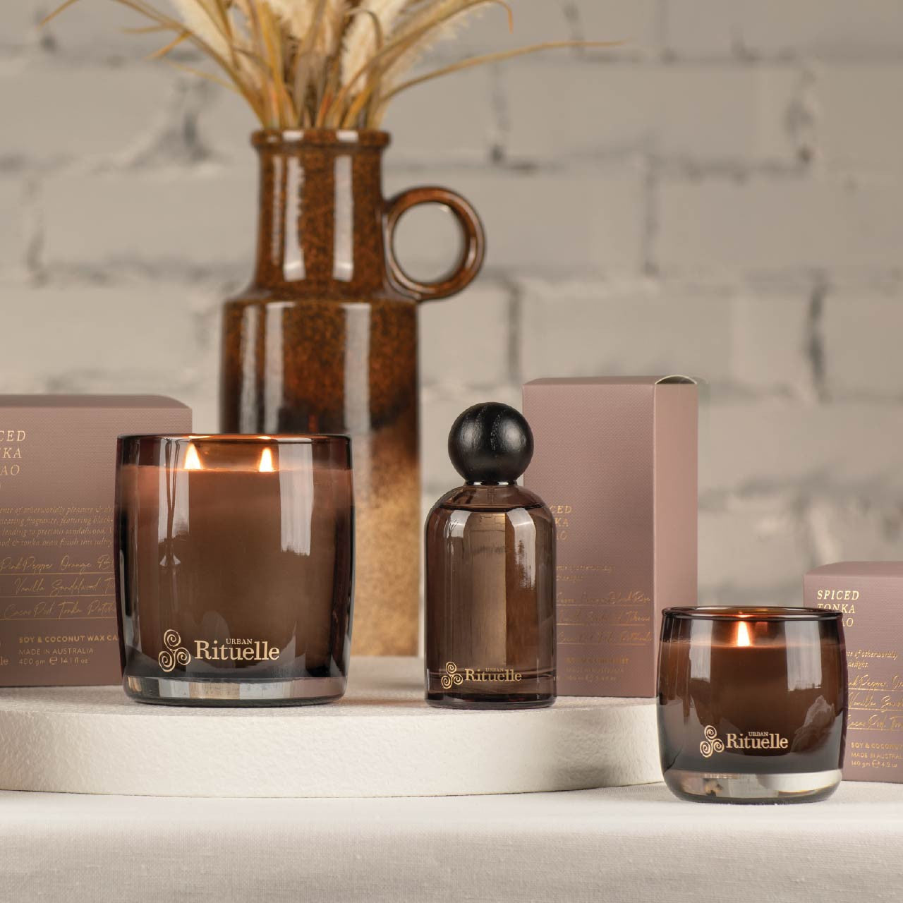 Spiced Tonka, Cacao Pod<br> TESTER: Scented Soy Candle - 400gm