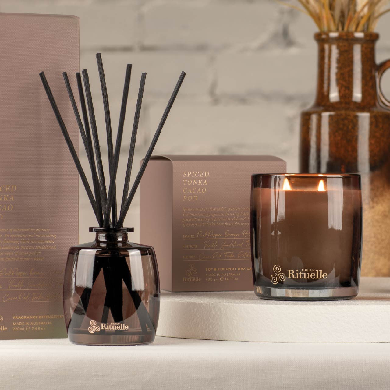 Spiced Tonka, Cacao Pod<br> TESTER: Scented Soy Candle - 400gm