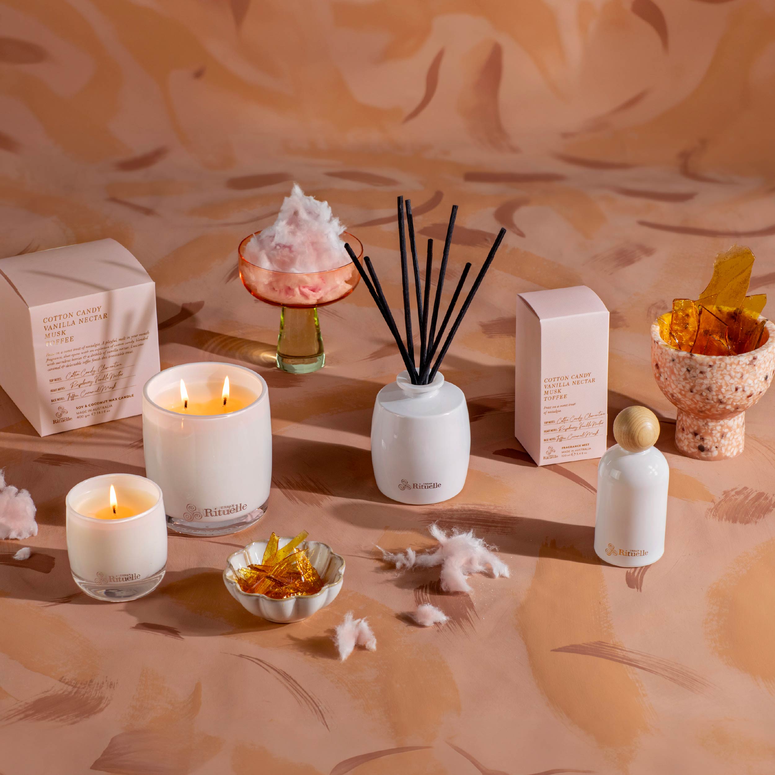 Cotton Candy, Vanilla Nectar, Musk, Toffee<br> Scented Soy Candle | 400gm