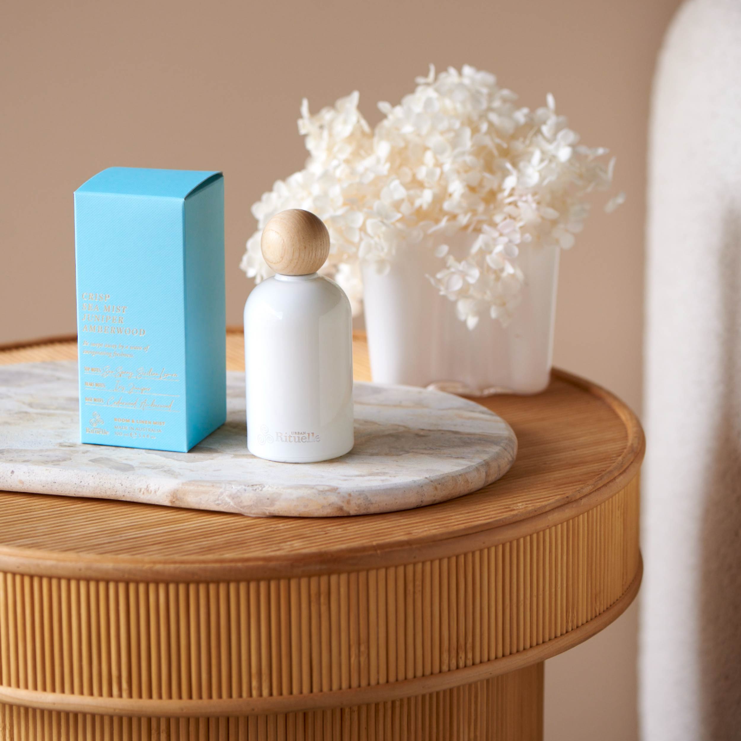 Apotheca<br> Single Fragrance Package - Crisp Sea Mist, Juniper, Amberwood