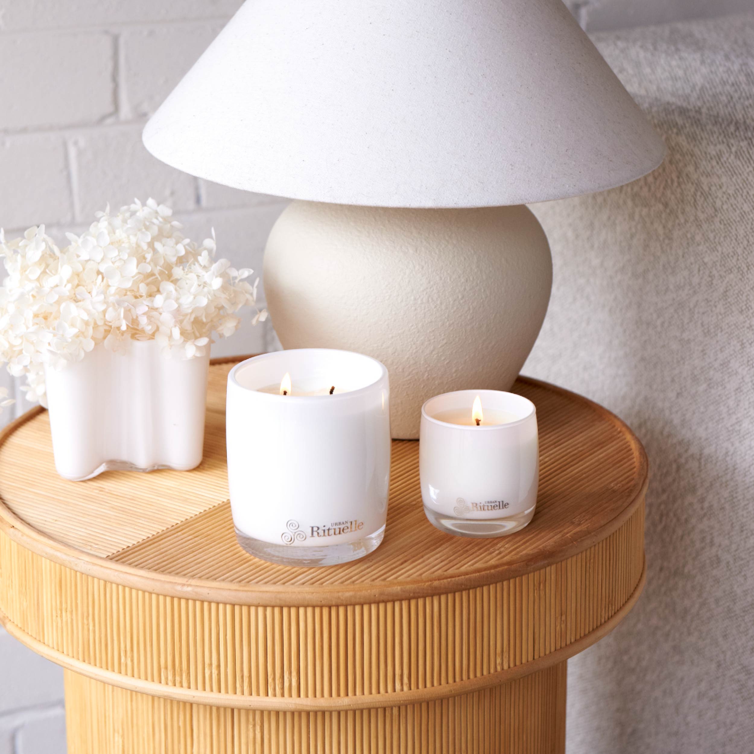Lemongrass, Mandarin Zest, Tahitian Lime, Sandalwood<br> Scented Soy Candle | 400gm