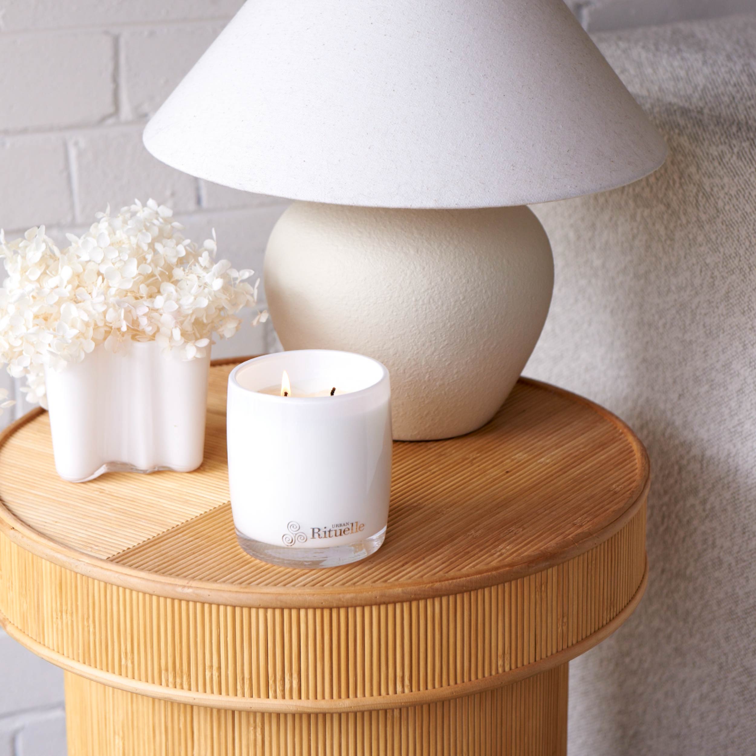 Crisp Sea Mist, Juniper, Amberwood<br> TESTER: Scented Soy Candle | 140gm