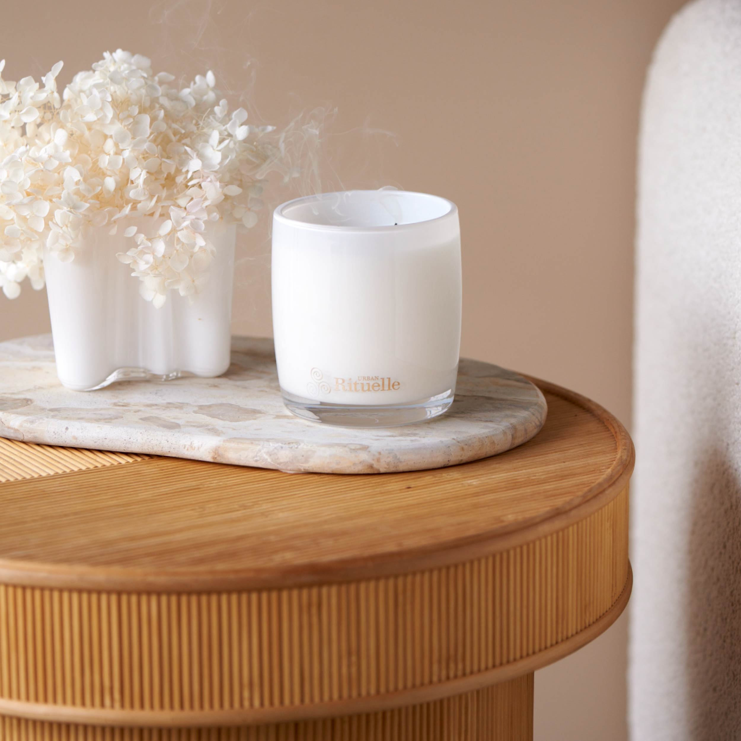 Lemongrass, Mandarin Zest, Tahitian Lime, Sandalwood<br> Scented Soy Candle | 400gm