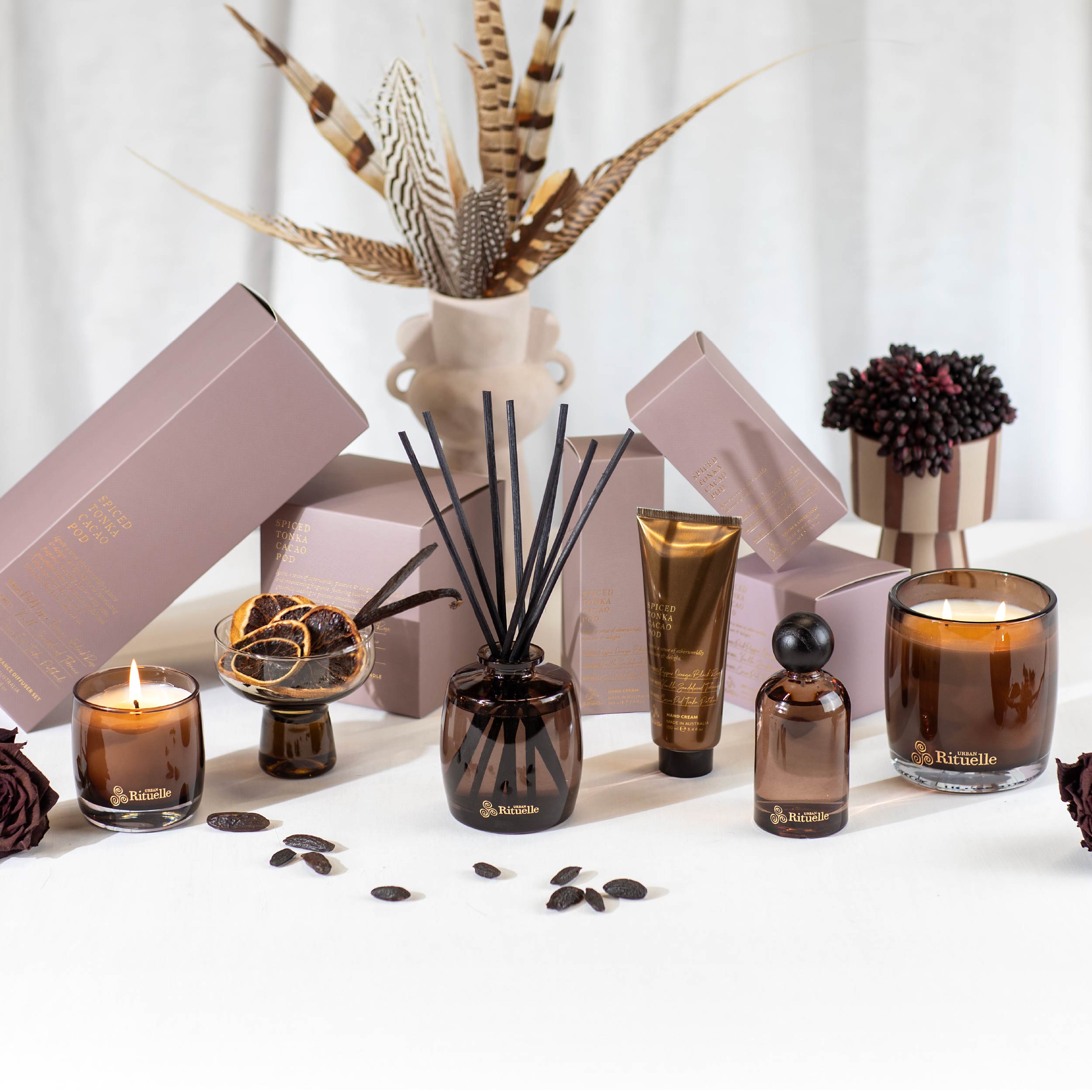 Spiced Tonka, Cacao Pod<br> TESTER: Scented Soy Candle - 400gm