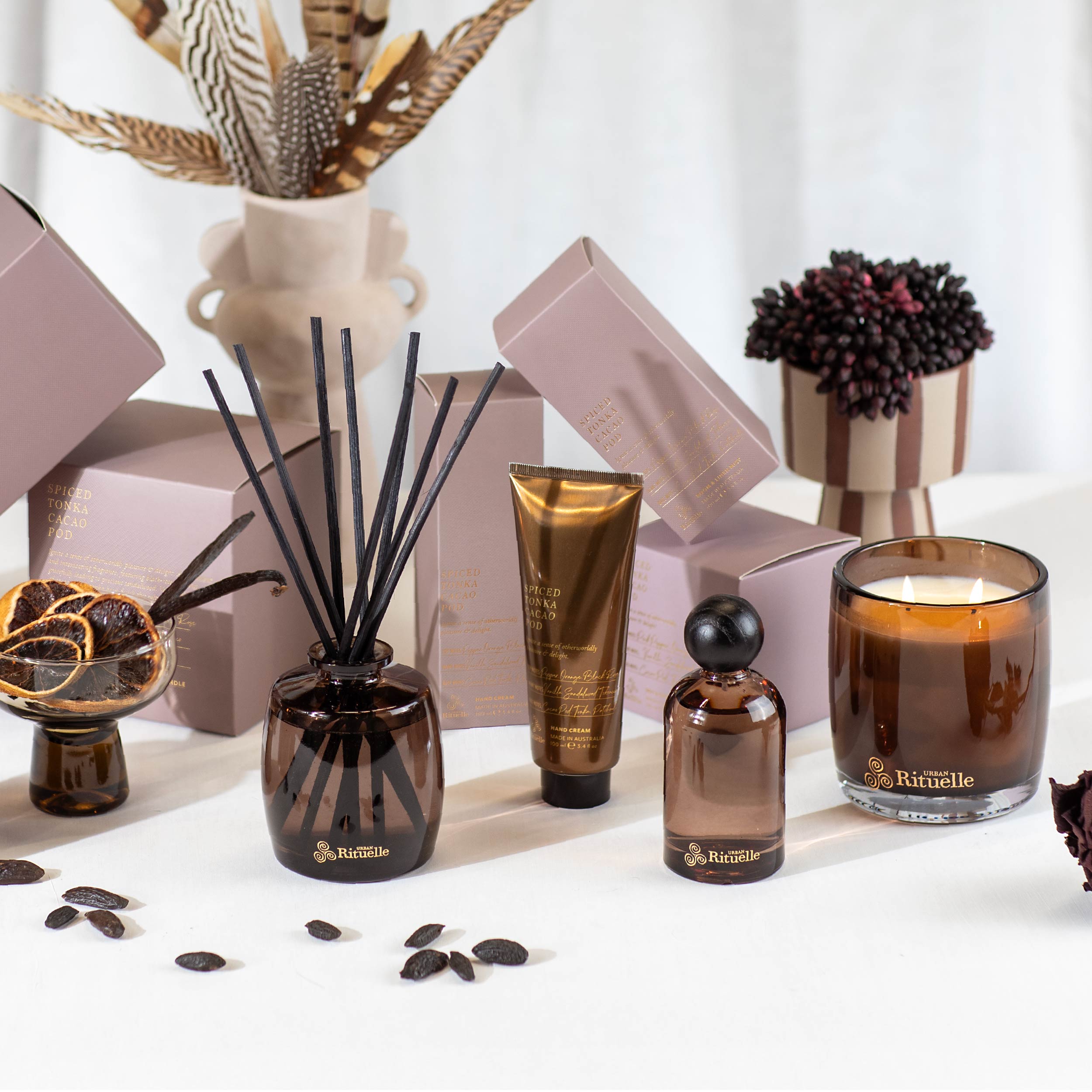 Spiced Tonka, Cacao Pod<br> TESTER: Room & Linen Mist