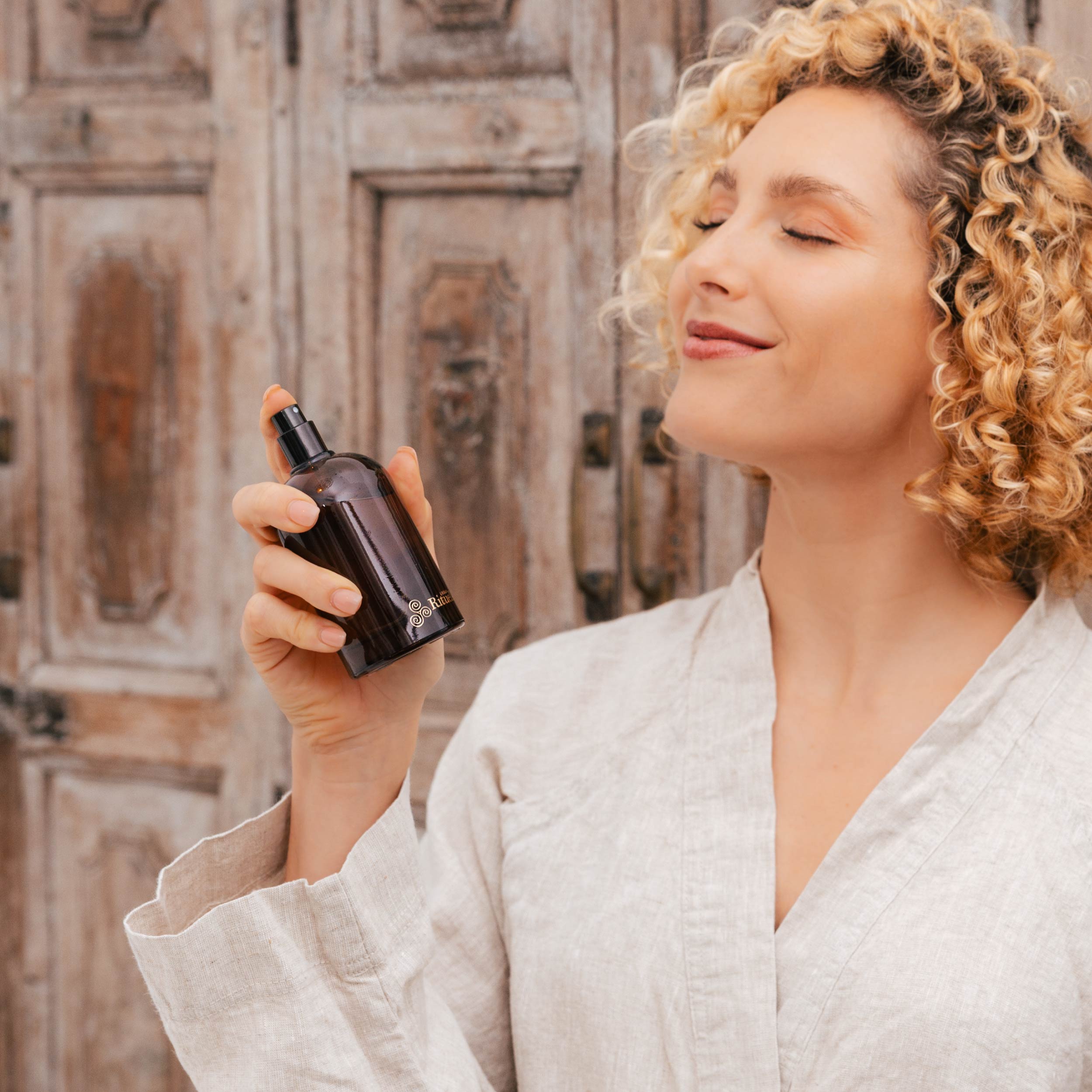 Velvet Rose Garden, Patchouli, Amber<br> Room & Linen Mist | 100ml