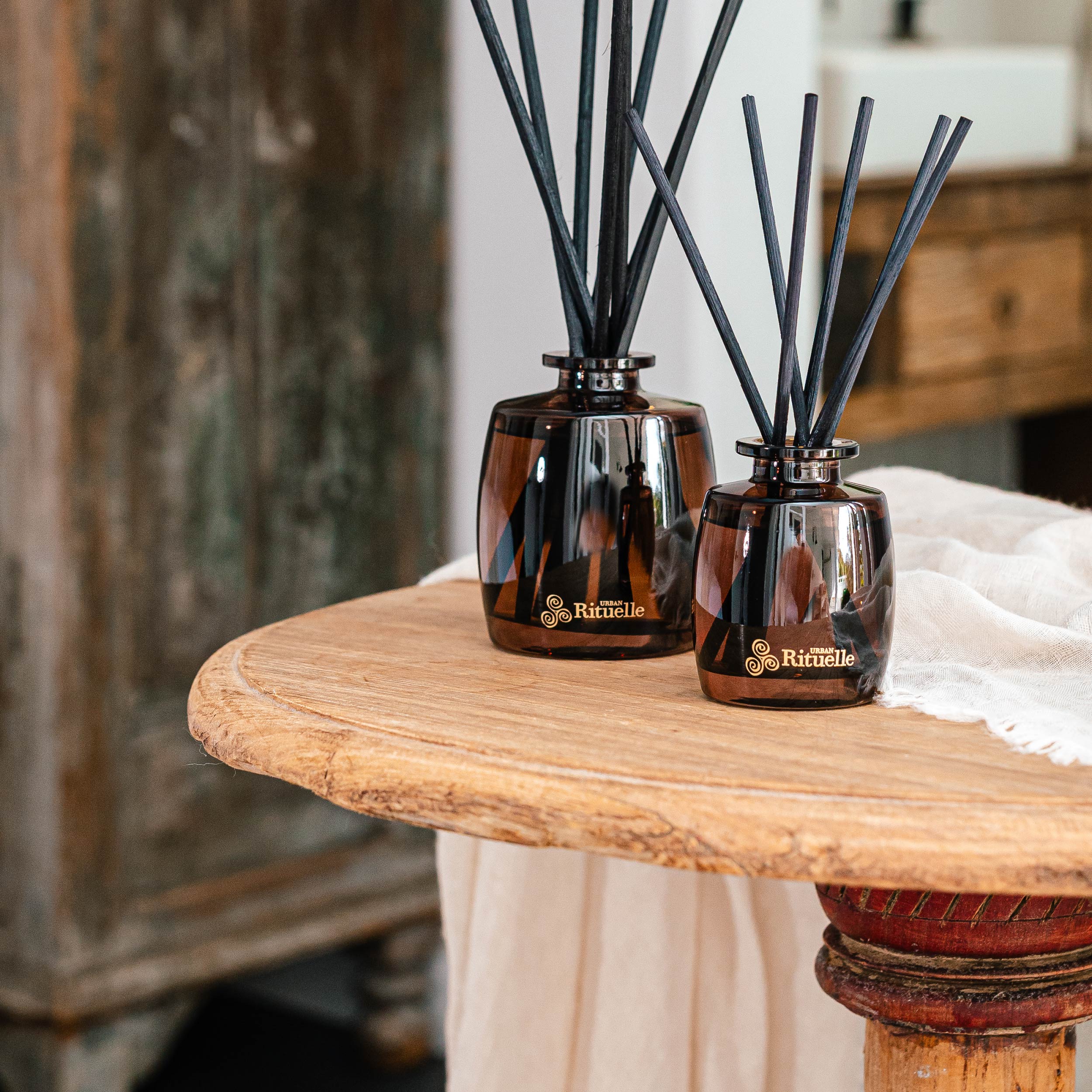 Black Amber, Rosewood & Cedar<br> Fragrance Diffuser Set | 200ml