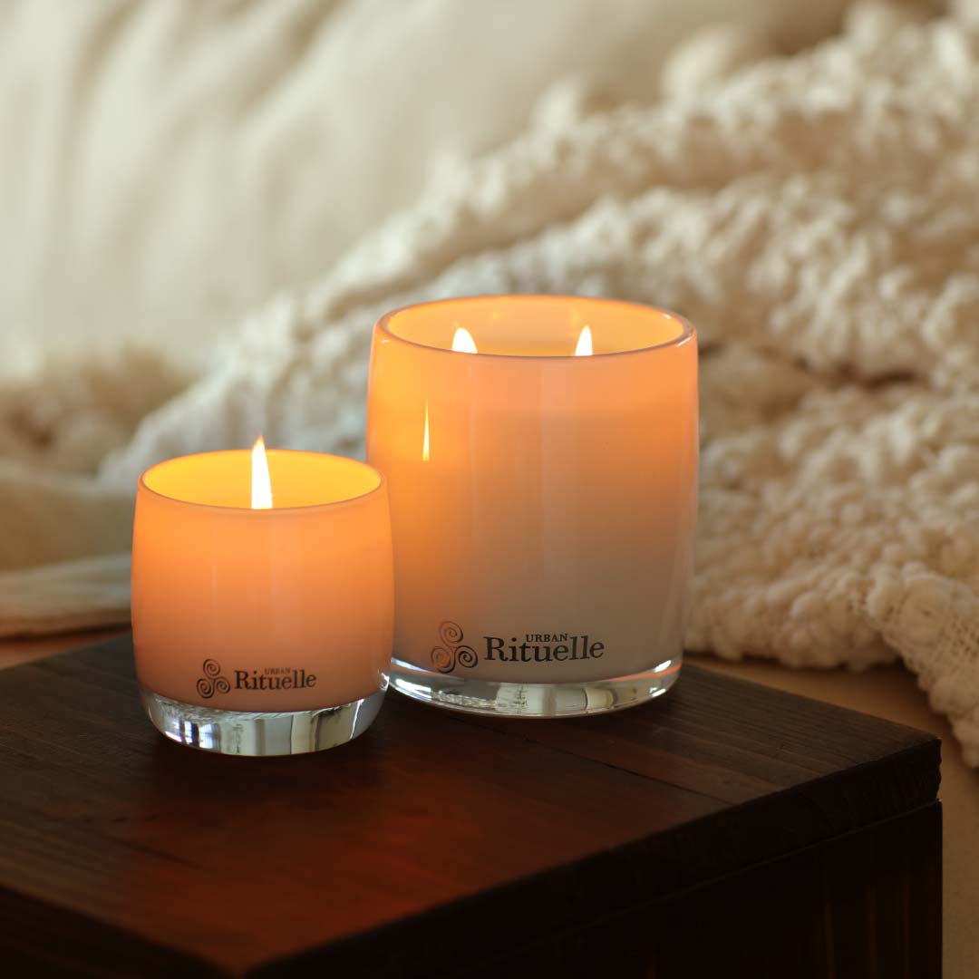 Cotton Candy, Vanilla Nectar, Musk, Toffee <br>TESTER: Scented Soy Candle | 140gm