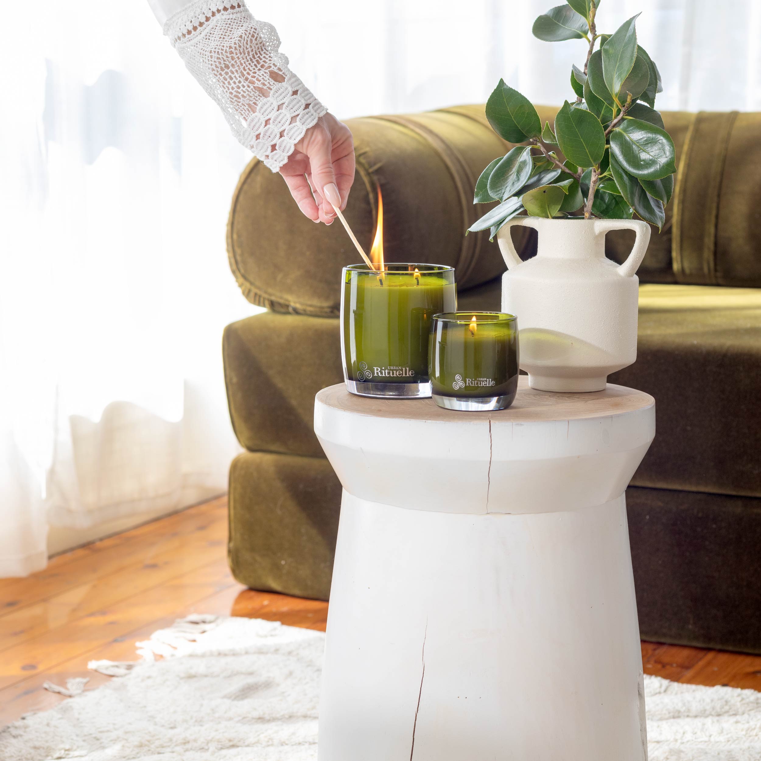 Lemongrass, Lemon Myrtle, Grapefruit & Eucalyptus<br> Scented Soy Candle | 140gm