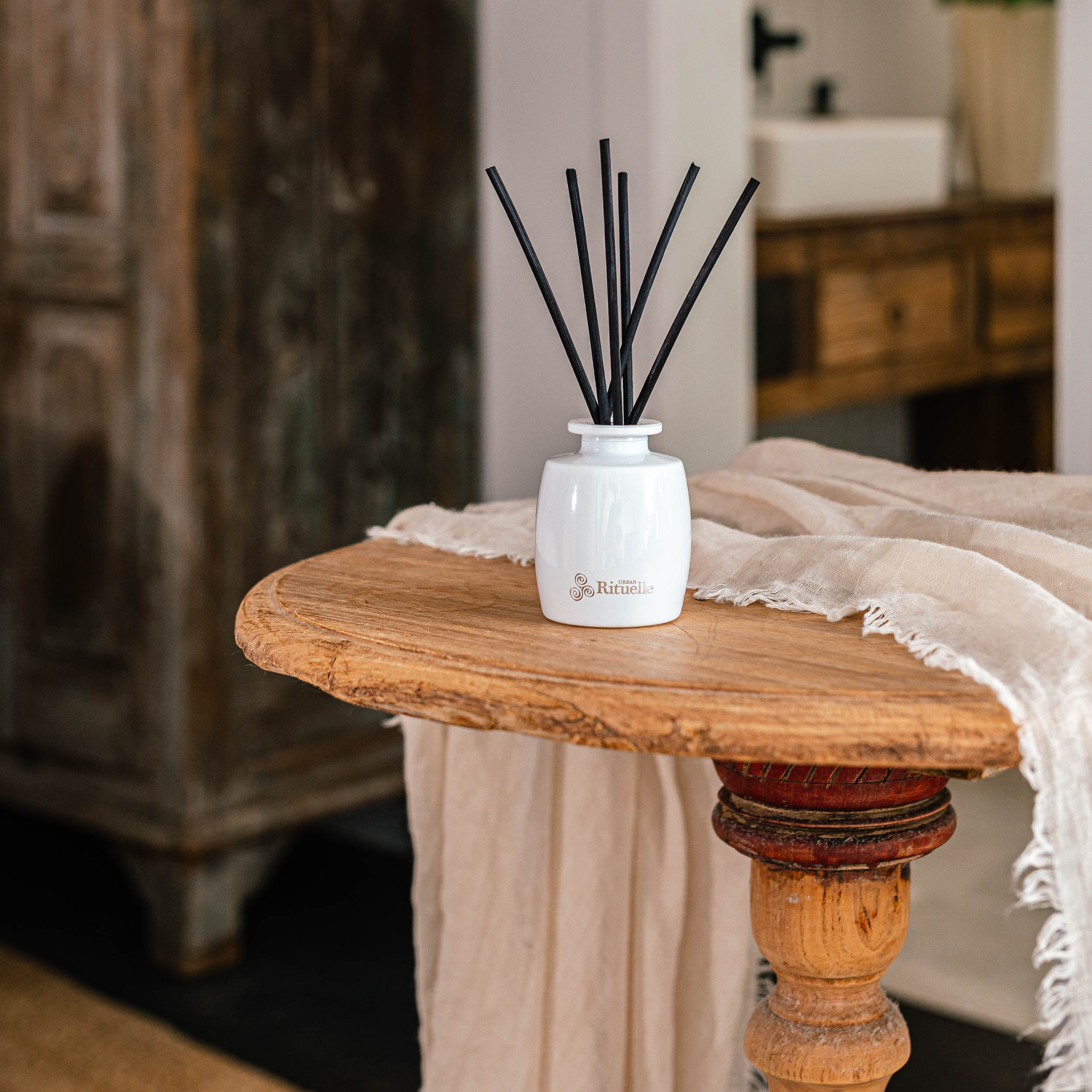 Cotton Candy, Vanilla Nectar, Musk, Toffee<br> Mini Fragrance Diffuser Set | 90ml