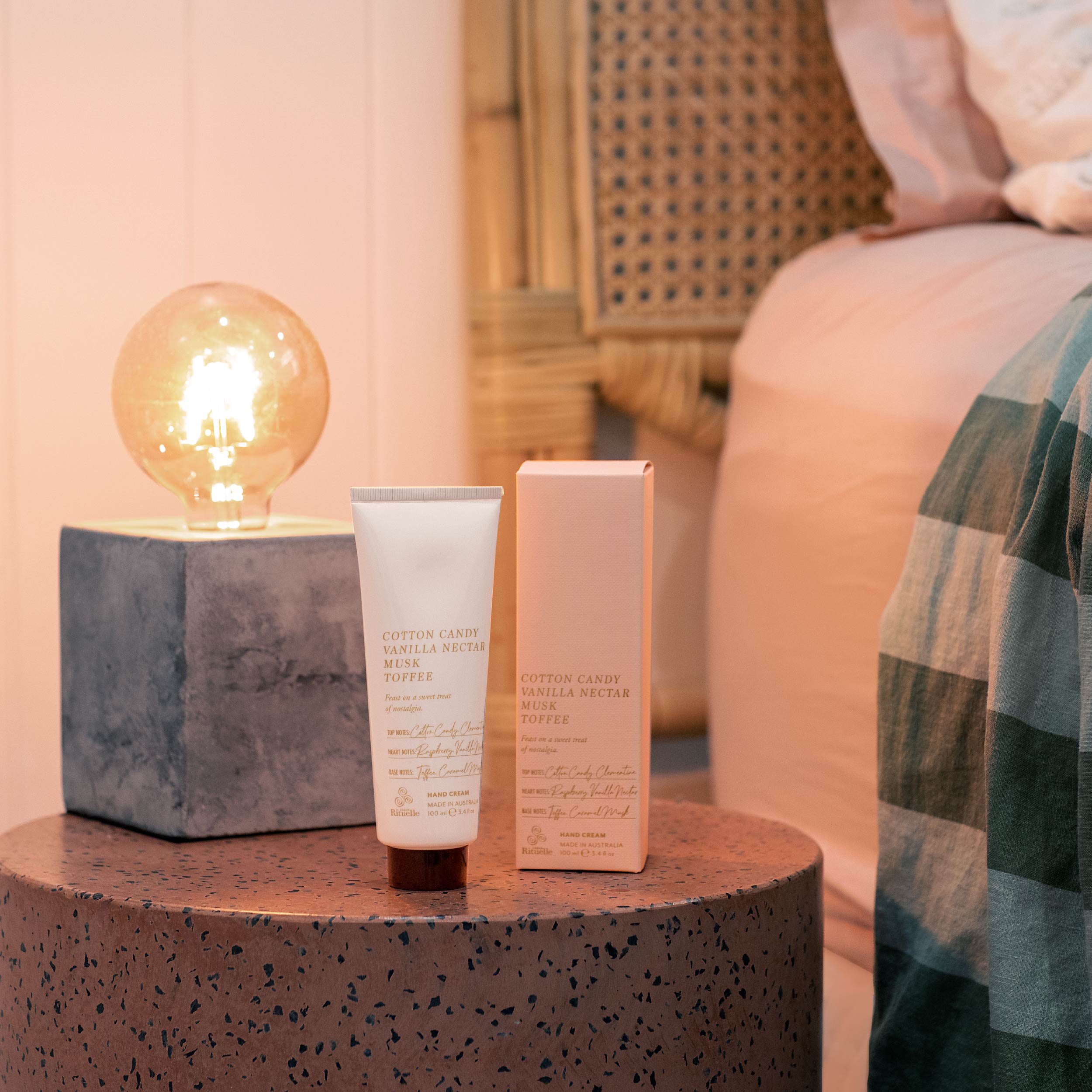 Cotton Candy, Vanilla Nectar, Musk, Toffee<br> Hand Cream | 100ml