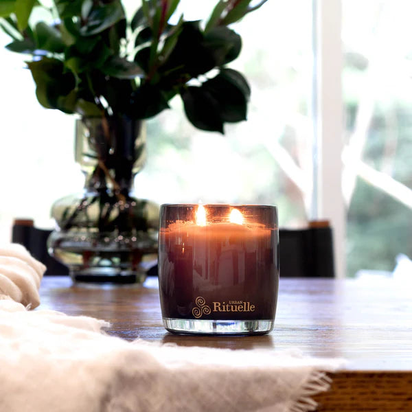 Black Amber, Rosewood & Cedar<br> Scented Soy Candle | 400gm