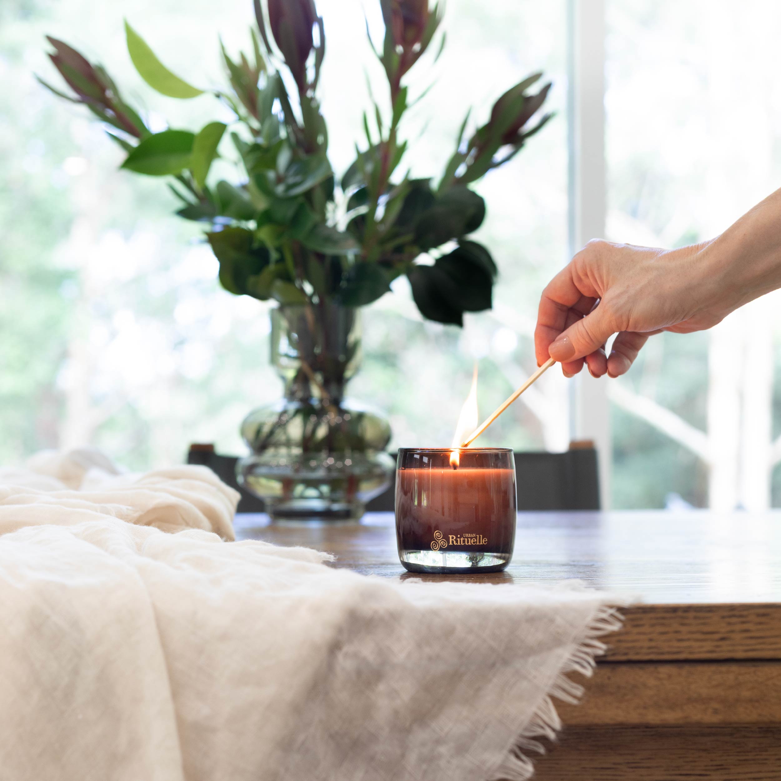 Black Amber, Rosewood & Cedar<br> Scented Soy Candle | 140gm