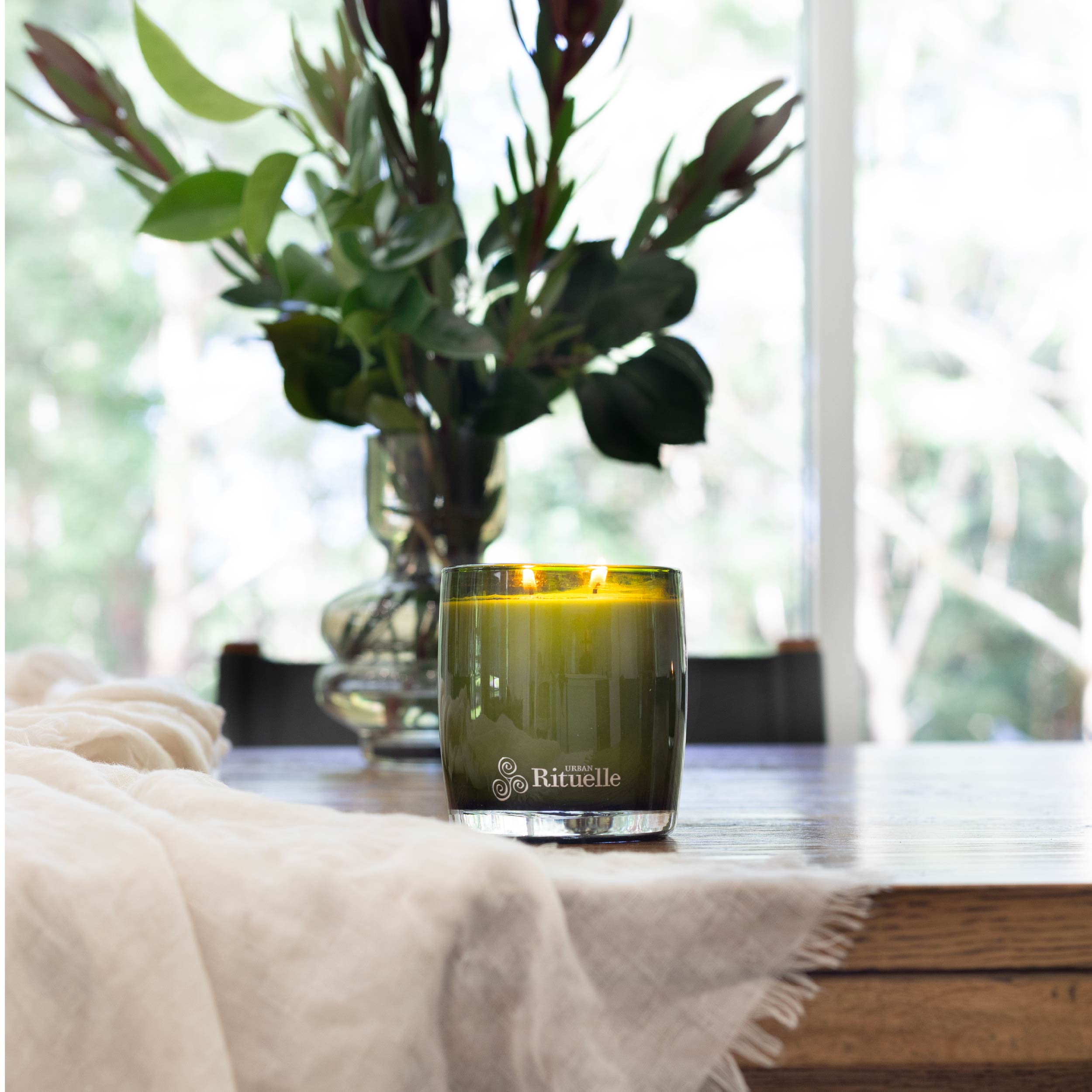 Lemongrass, Lemon Myrtle, Grapefruit & Eucalyptus<br> Scented Soy Candle | 400gm